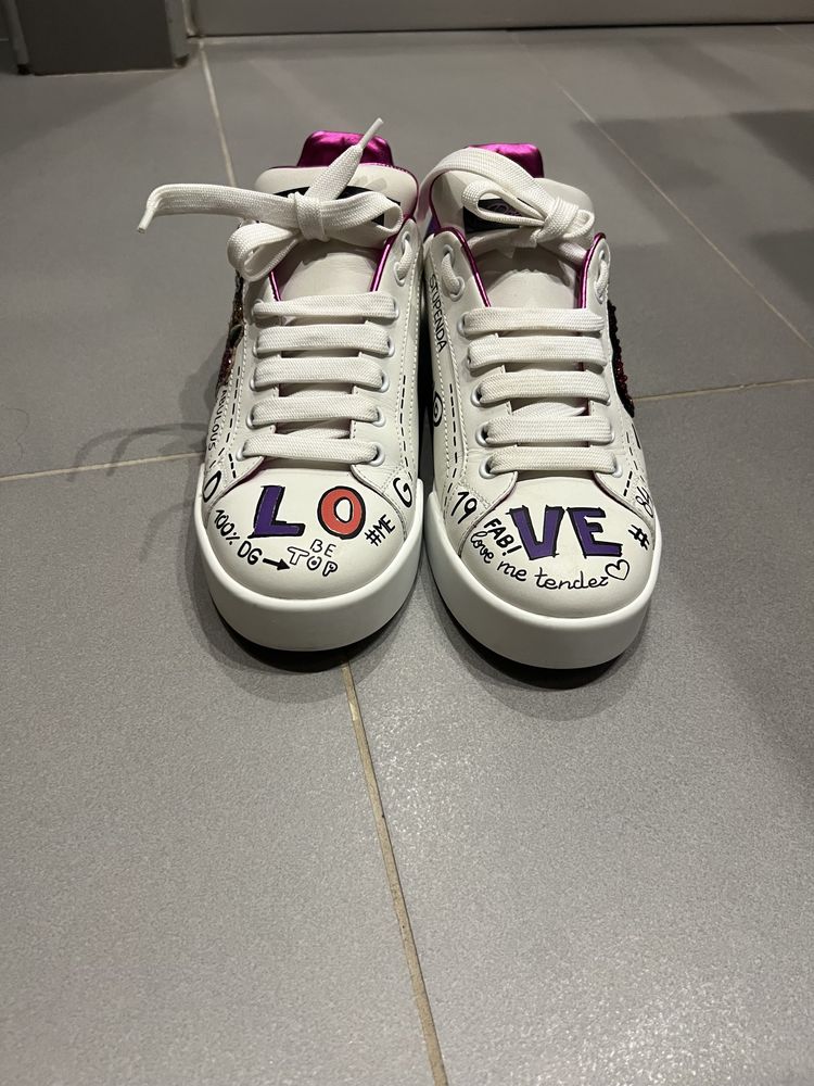 Dolce gabbana sneakers olx hotsell