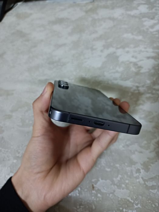 SAMSUNG S24 FE. 8/256gb.