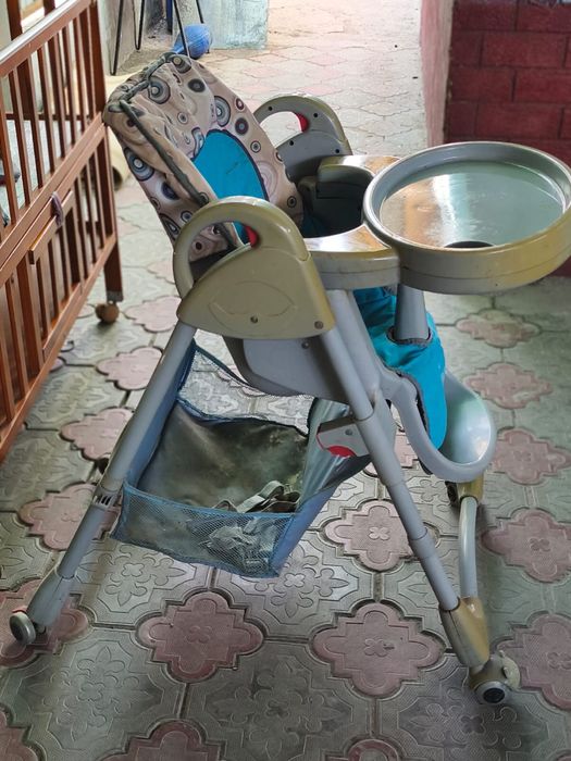 Продам манеж 15к и детский столик 10к