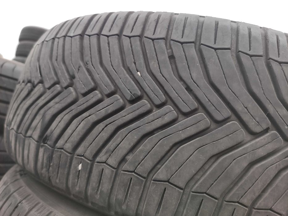 4бр Всесезонни гуми 205 60 16 - Michelin
