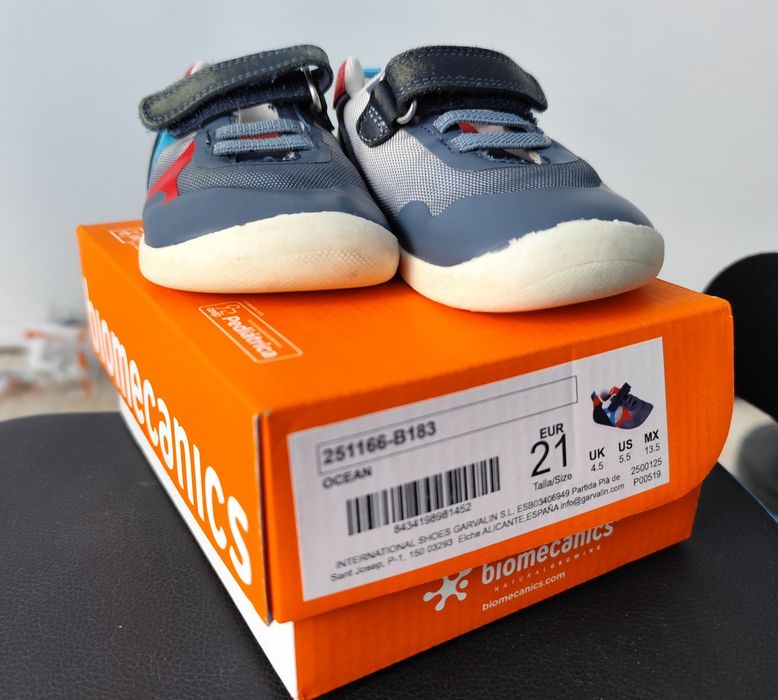 Adidași Biomecanics