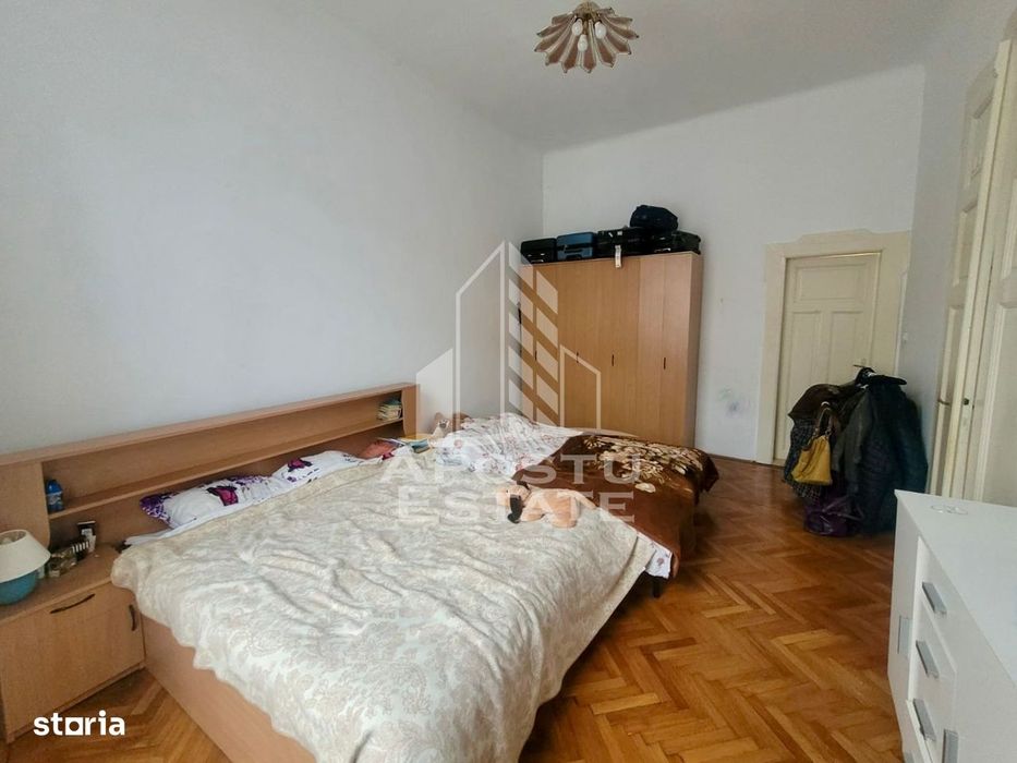 Apartament 3 camere de vanzare, etaj 1,  zona Maria Timisoara