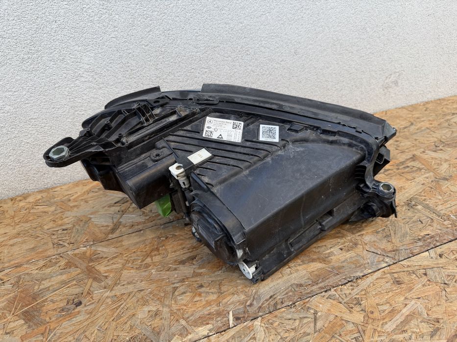 Far stanga Mercedes E Class W213 Facelift Full LED Multibeam Original