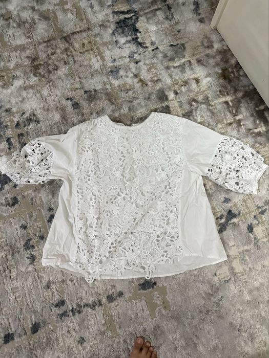 Белые кофточки от разных брендов