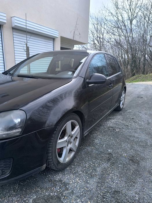 Volkswagen Golf 5 GTI