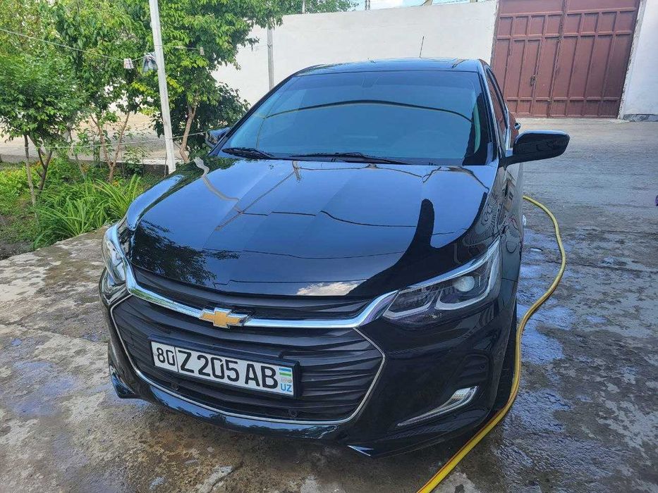 Chevrolet Onix 2025