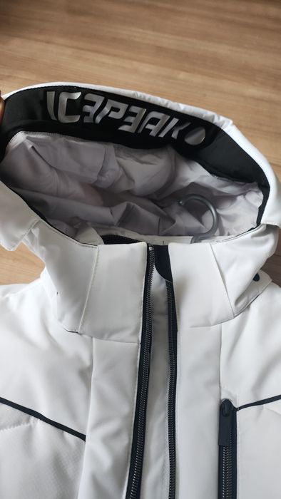 Дамско ски яке Icepeak