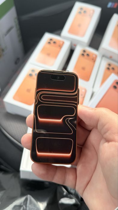 Айфон 17 про мах.