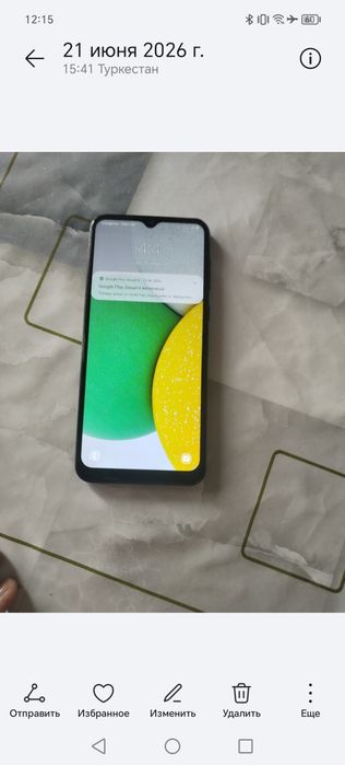 Продаётся телефон