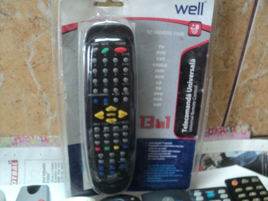 combina SONY , +telecomenzi diferite Sony,Humax,panasonic,..