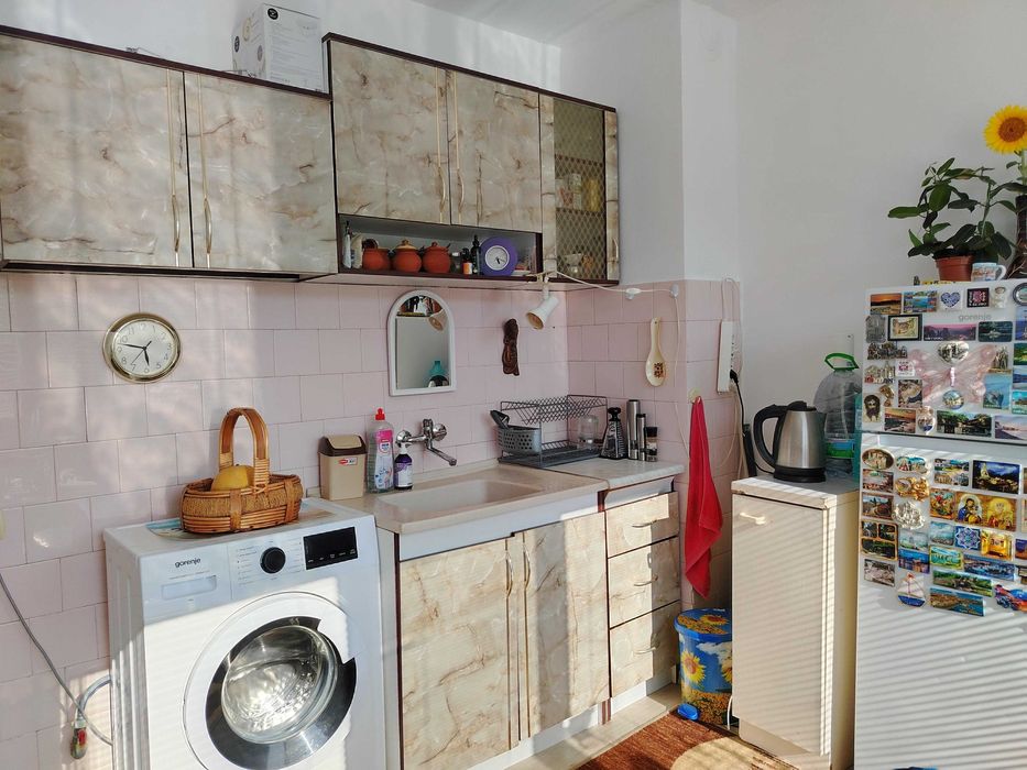 Продава се Едностаен апартамент в Шумен, Болницата - 51 кв.м за 1648 €/кв.м - Снимка #3