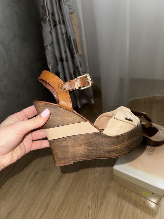 Sandale cu platforma, din piele