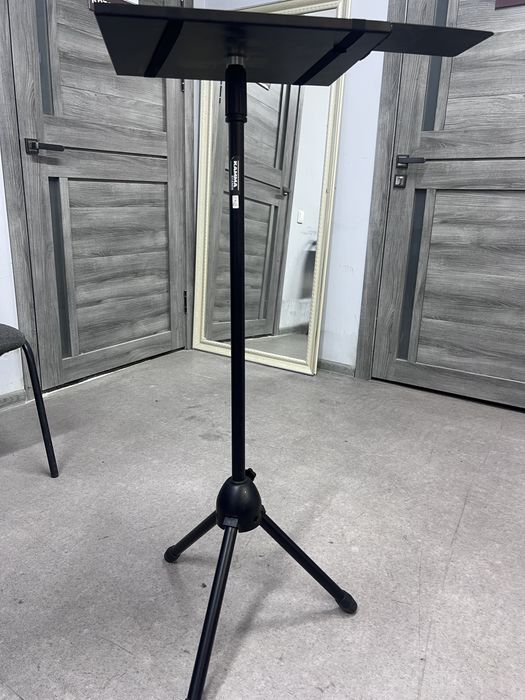 Стойка для ноутбука