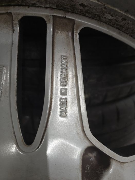 Оригинални двукомпонентни AMG  джанти 19 цола W211 W219 W230 
Мерцедес