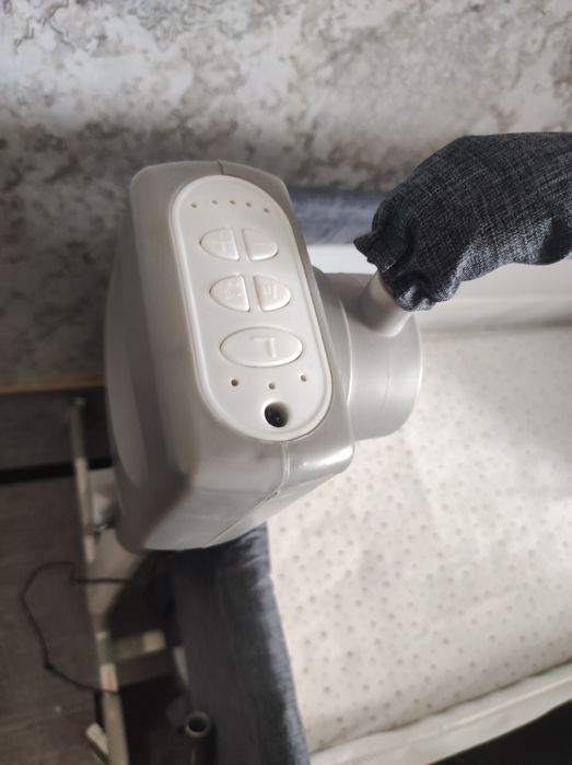 Кроватка с автоукачеванием