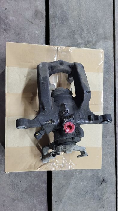 Vand etrieri opel astra j