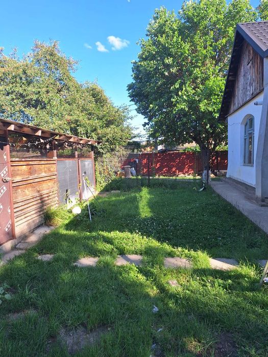 Vand CASA cu TEREN in orasul Bacau,toate utilitatile