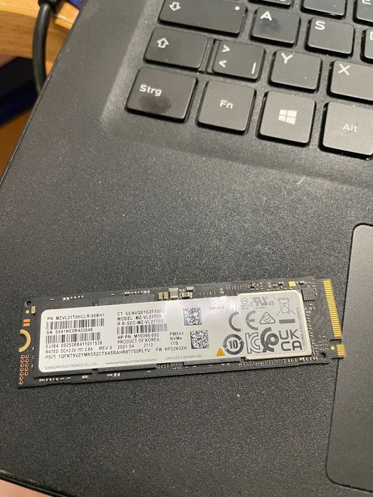 SSD 1 TB Samsung PM9A1, Gen 4x4, garantie 6 luni
