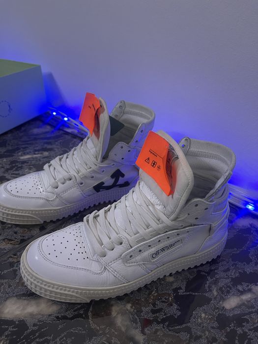 Vand adidasi off white court 3.0, originali, factura, cutie la ei