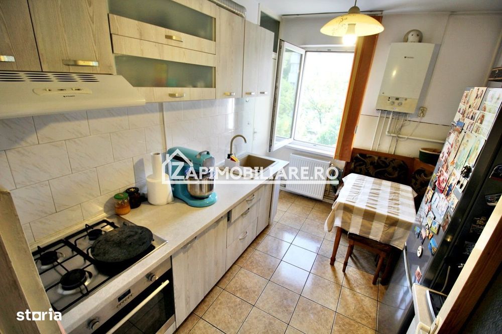 Apartament 2 camere,50mp,conf.1,cartier Tudor, bloc izolat — fotografia 3