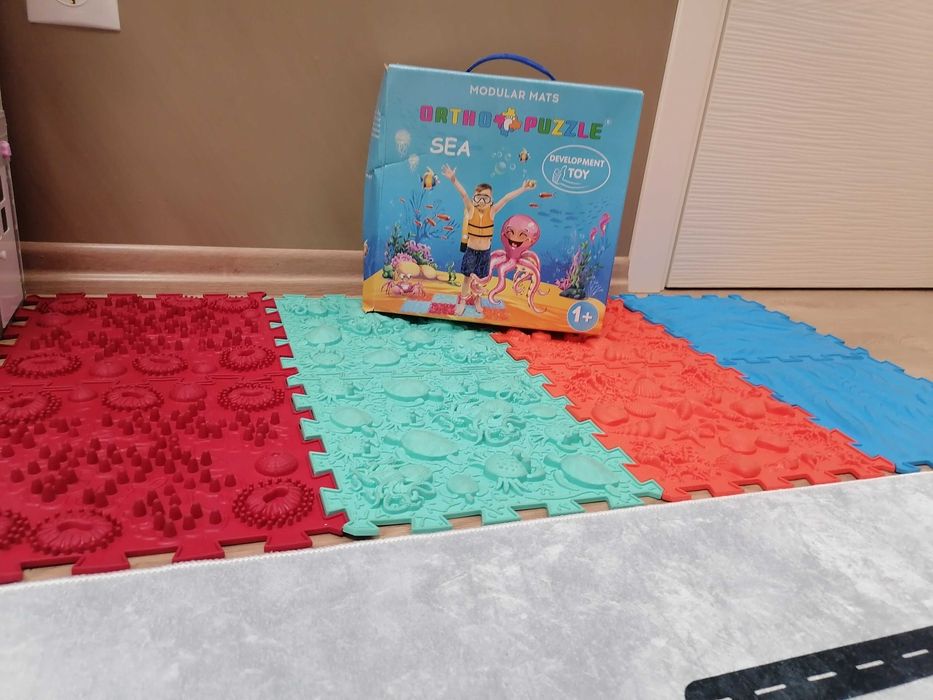 килим за игра Ortho Puzzle - Микс, море