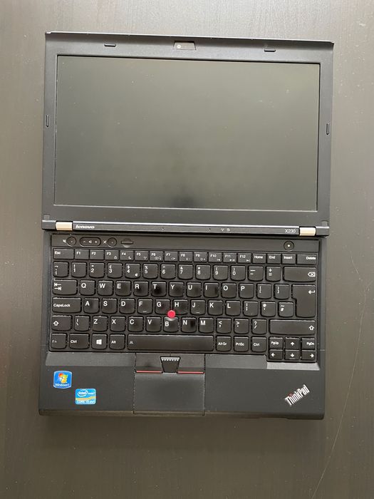 Лаптоп Lenovo X230 на части и докинг станция