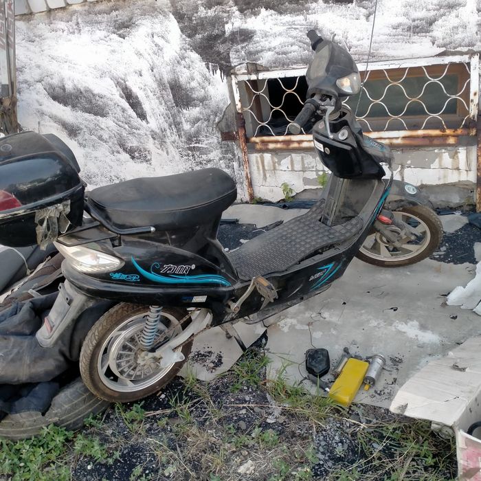 Продам мопед Lifan