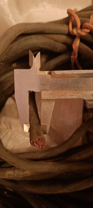 Продам сварочный  кабель