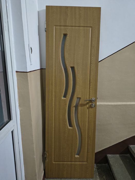 Ușă de interior!