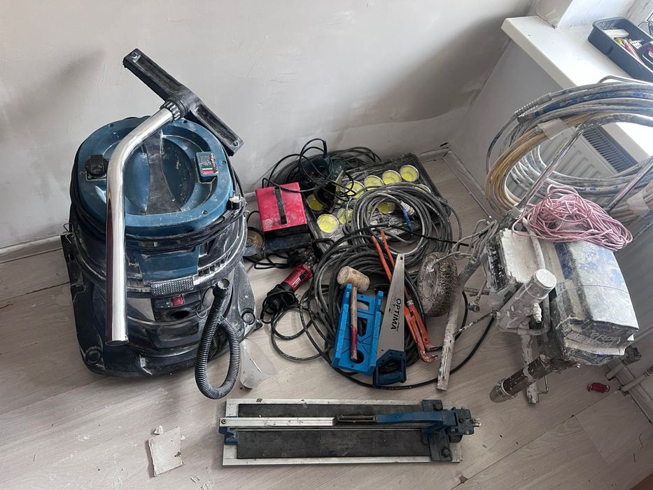 Бәрі жақсы істеиді