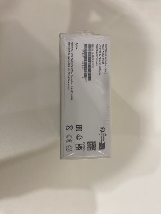 AirPods 4 with Active Noise Cancellation