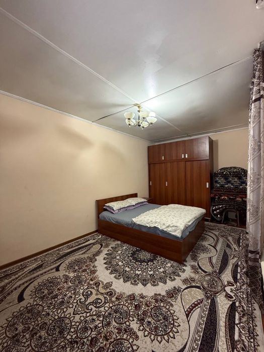 Uy Sotiladi srochniy!!!