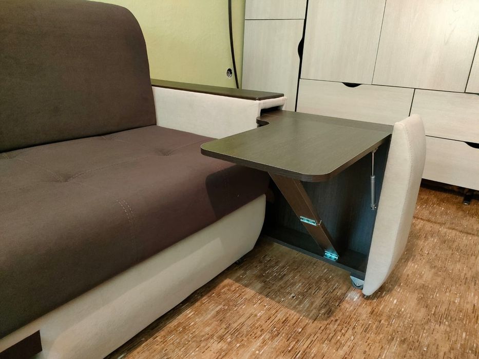 Продам диван б/у в отличном состоянии