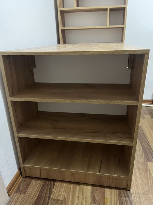 Письменный стол / парта