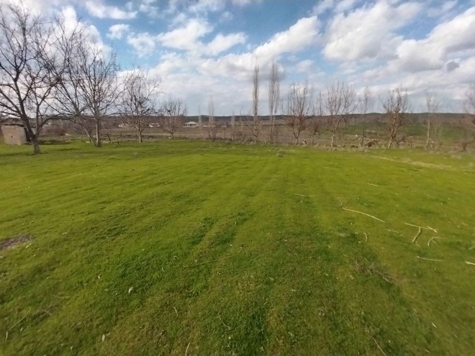 Продаётся участок