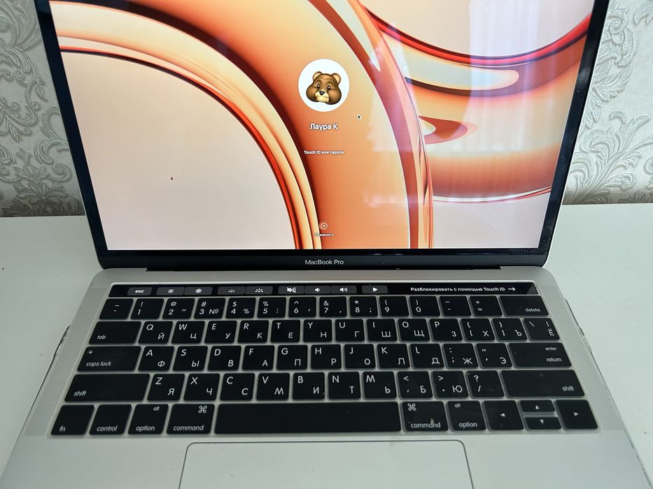 Macbook pro 13, 2019 Touch bar