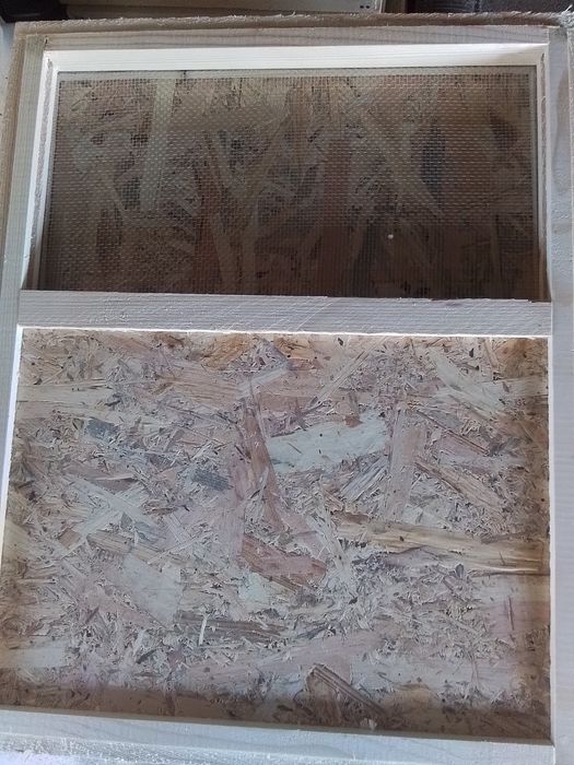 Vind Lăzi stupii  noi 170 lei