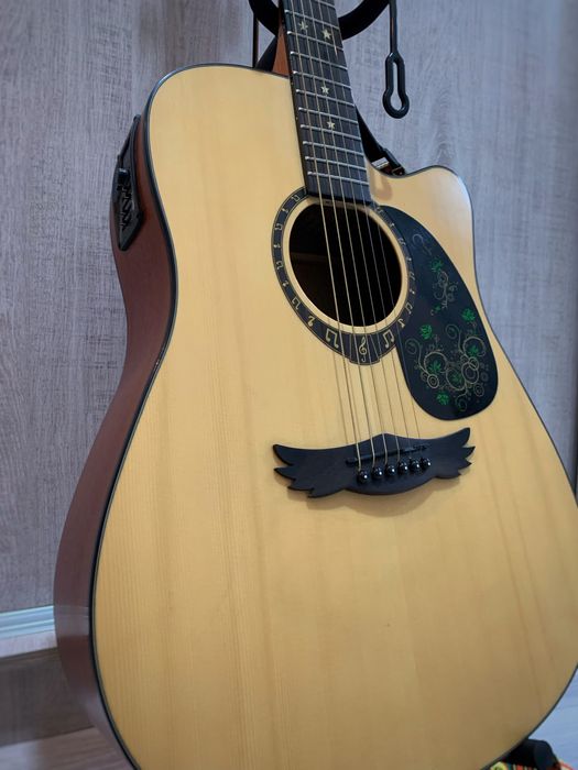 Dream-Maker Korea электро-акустическая титара