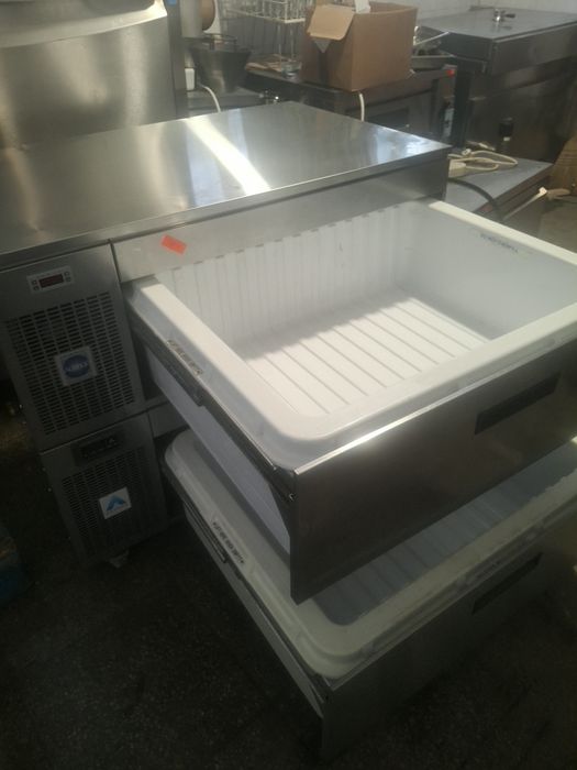 Хладилнамаса чекмеджета  FOSTER