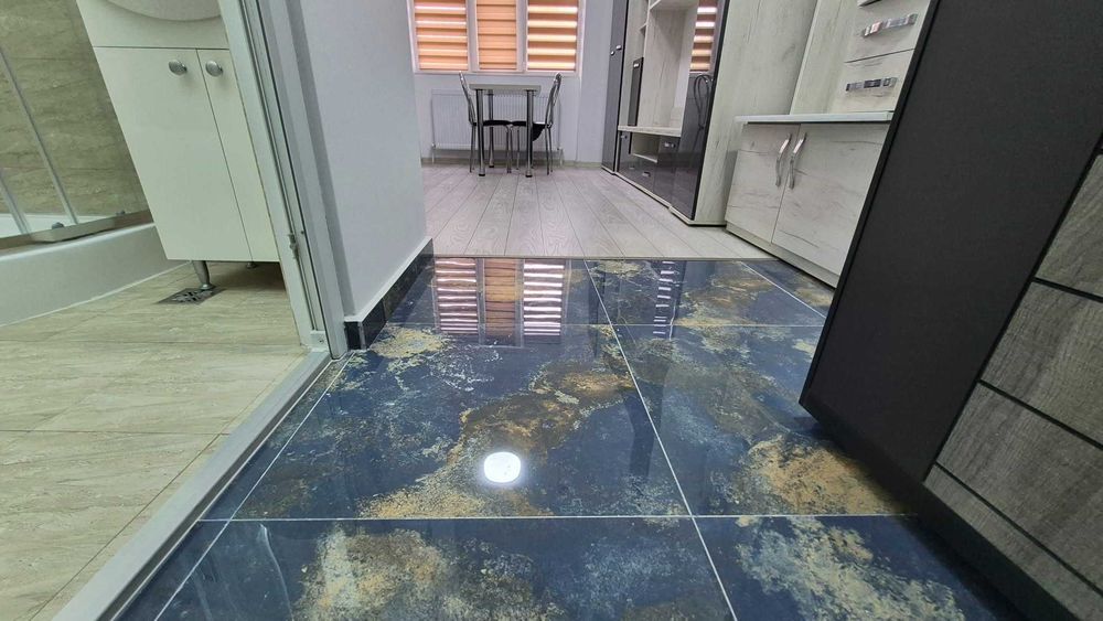 Garsoniera renovata mobilata si utilata Onesti.