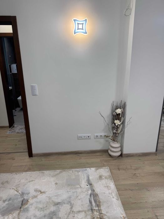 Дава се под наем Двустаен апартамент в София, Хиподрума - 94 кв.м за 1000 € - Снимка #6