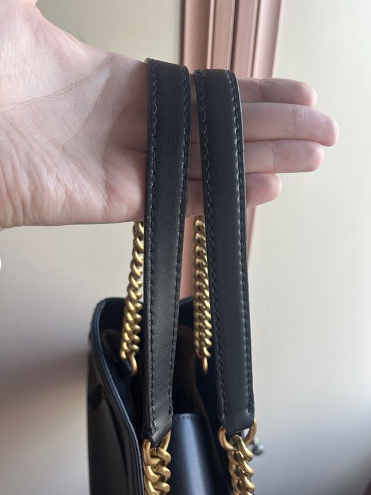 Голяма чанта Guess, Оригинална