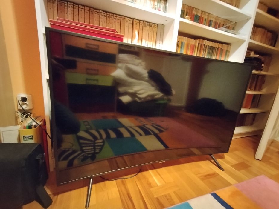 Televizor SAMSUNG ecran curbat display defect