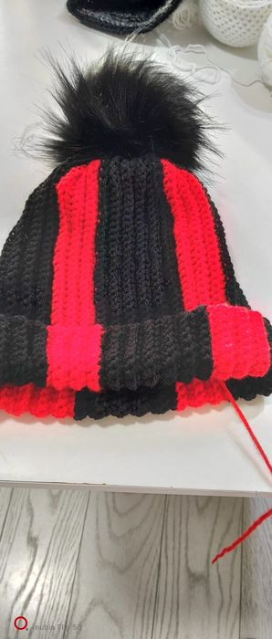 Căciula lucrata manual