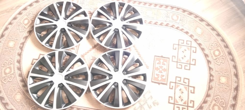 Capace roti pe 16