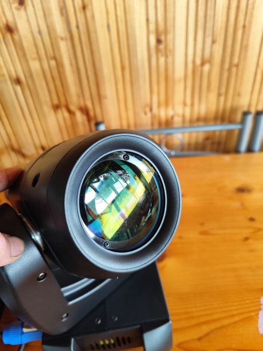Lumini moving head led