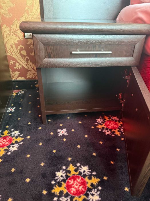 Обзавеждане на хотелска стая