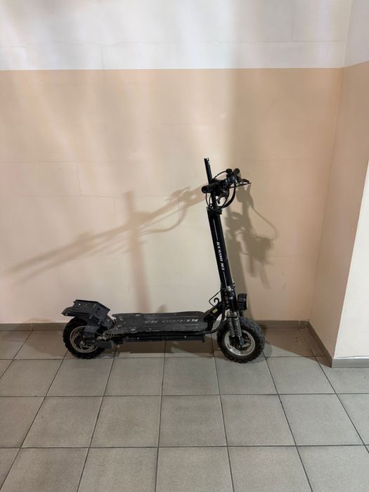 Самокат Kugoo m5