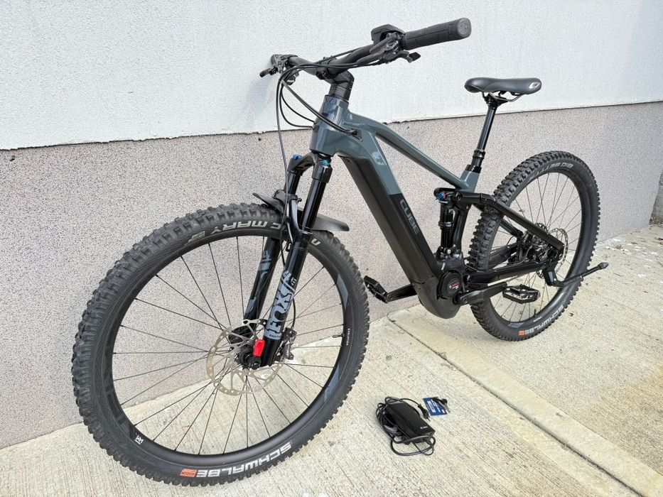 Bicicleta electrica Cube marimea M