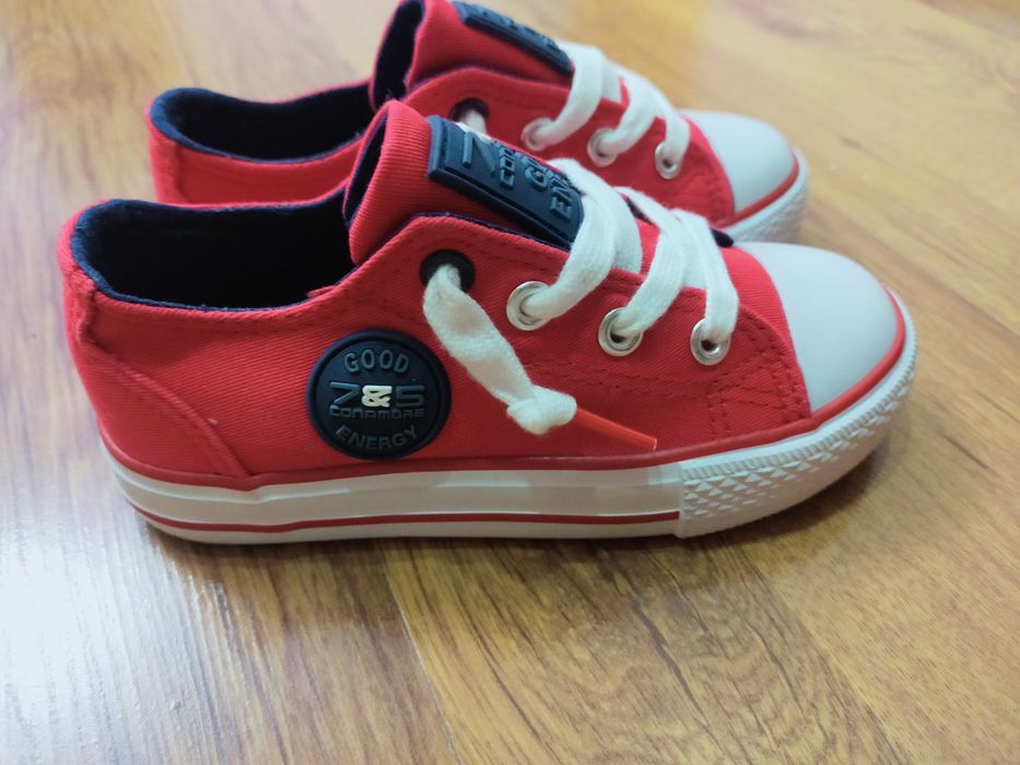 Детская   кроссовки